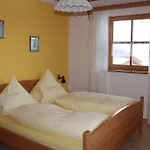 Familienferienhof Kroner ツヴィーゼル