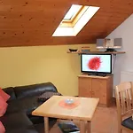 別荘 Familienferienhof Kroner