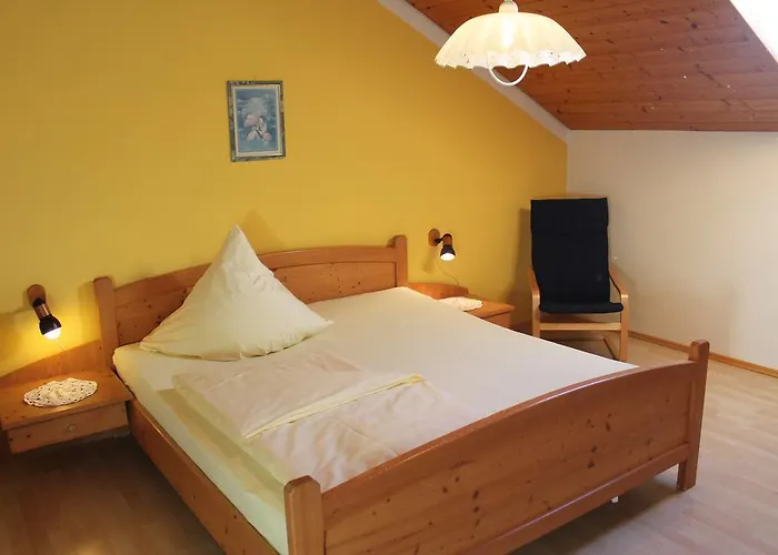 Familienferienhof Kroner Цвизель